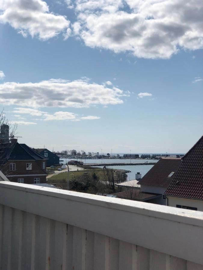 Apartmán Dejligt Vaerelse Med Eget Bad Og Havudsigt Assens Exteriér fotografie